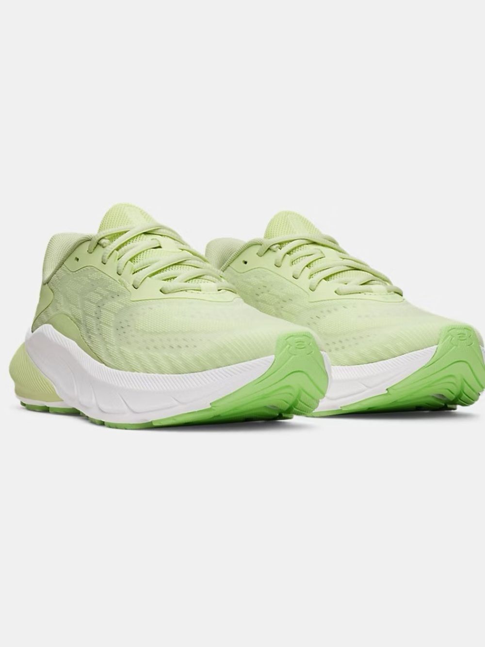 NIB UA Charged+ Turbulence 3
Women's Running Shoes